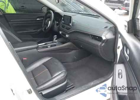 2022 Nissan Altima Sr Fwd z USA, uszkodzony, nr VIN 1N4BL4CV3NN381440